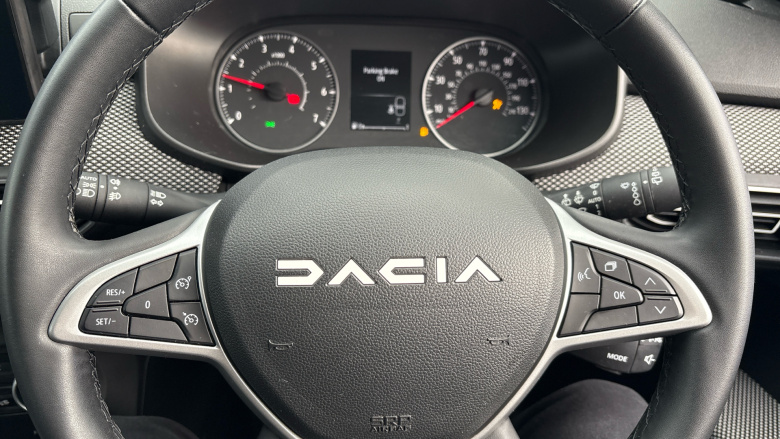 Dacia Jogger 1.0 TCe Extreme SE 5dr Petrol Estate